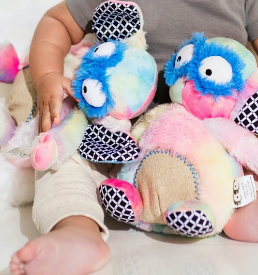 Little Fingers, Big Feelings: Why Textures Are Your Baby's First Big Idea